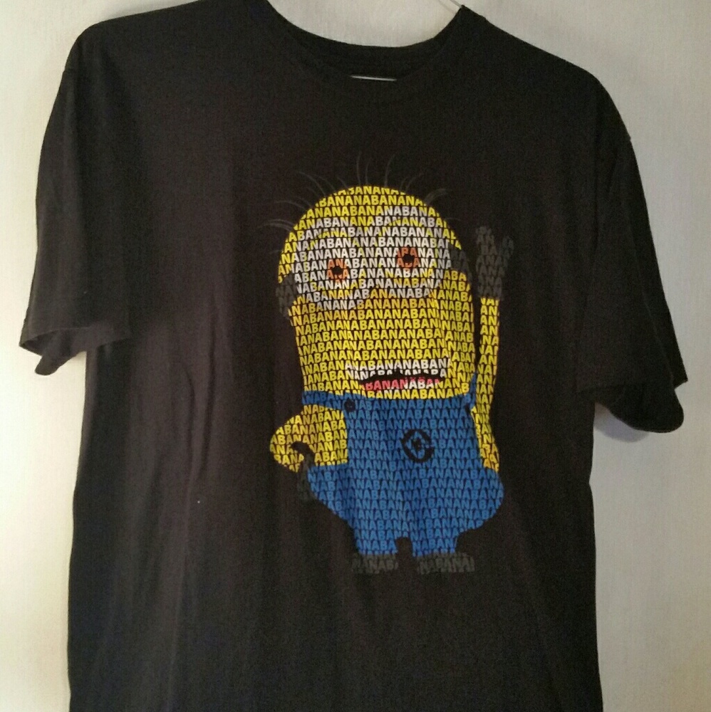 Men's Minion Tshirt Size XL